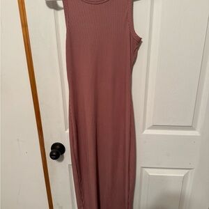 Sleeveless Ribbed Pink Dress